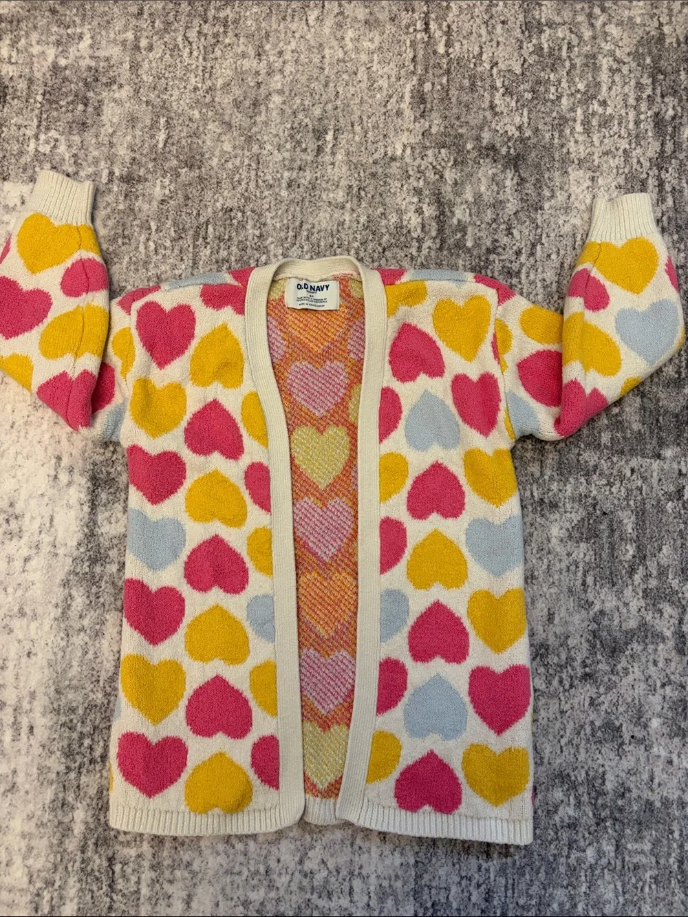 Kids Old Navy Cream Cardigan with Pink, Yellow & Light Blue Hearts size 5T